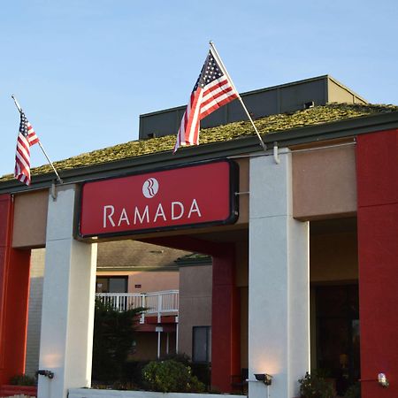 Hotel Ramada By Wyndham Arcata Extérieur photo